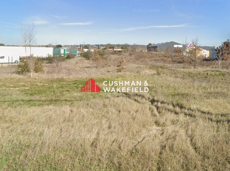 TERRAIN A USAGE D'ACTIVITES A VENDRE