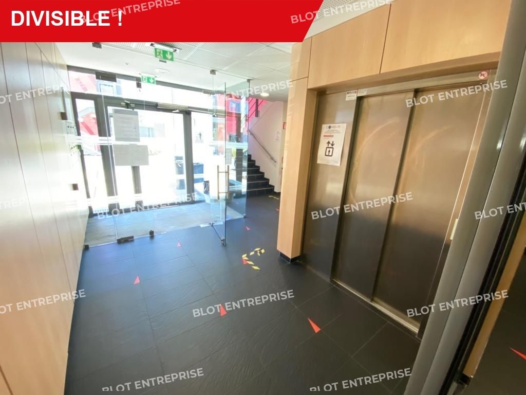 Vente bureaux 1571 m² non divisibles