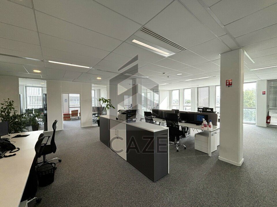 Vente bureaux 296 m² non divisibles