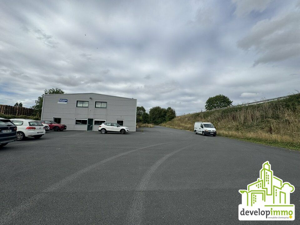 Immeuble indépendant de 754 m² à louer 