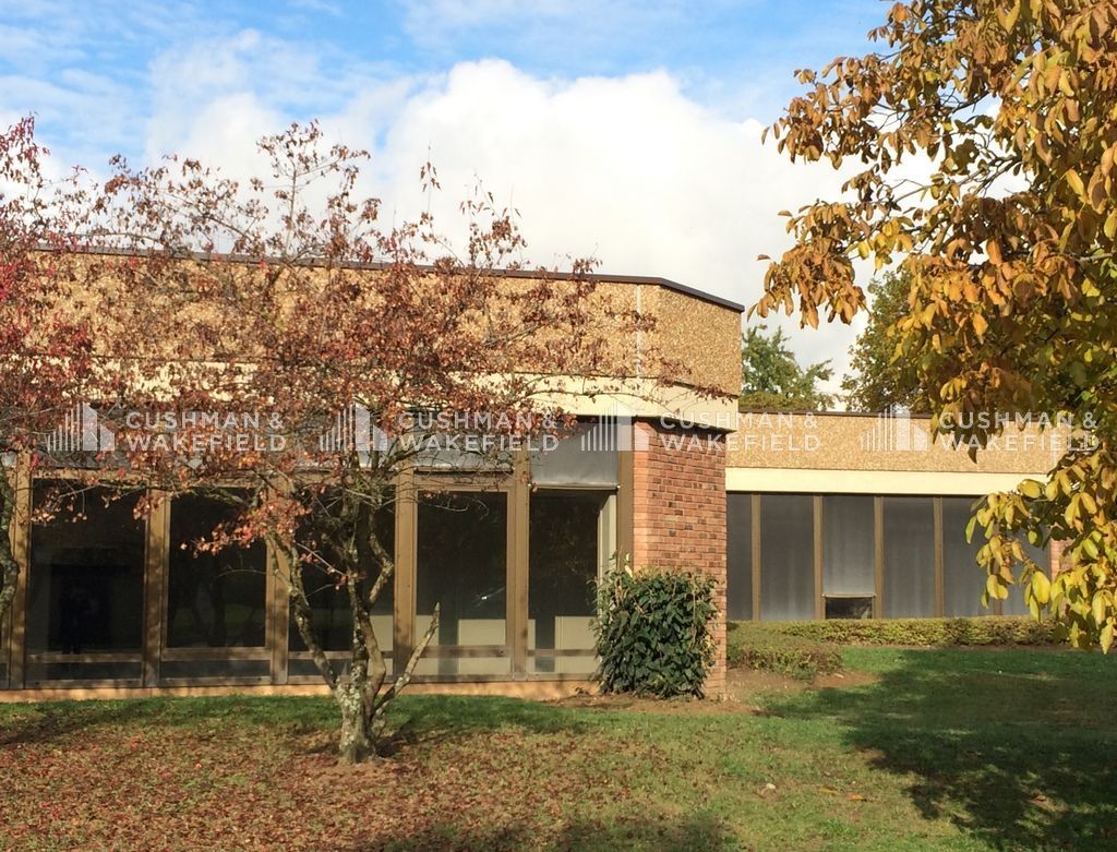 Location activités 642 m² divisibles à partir de 642 m²