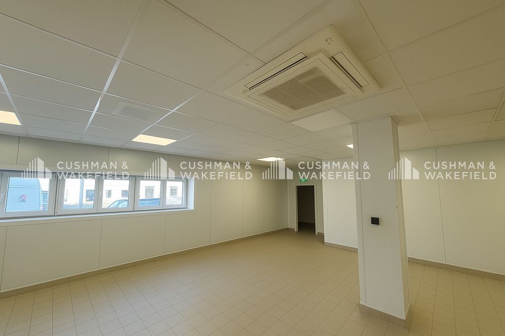Location activités 485 m² non divisibles