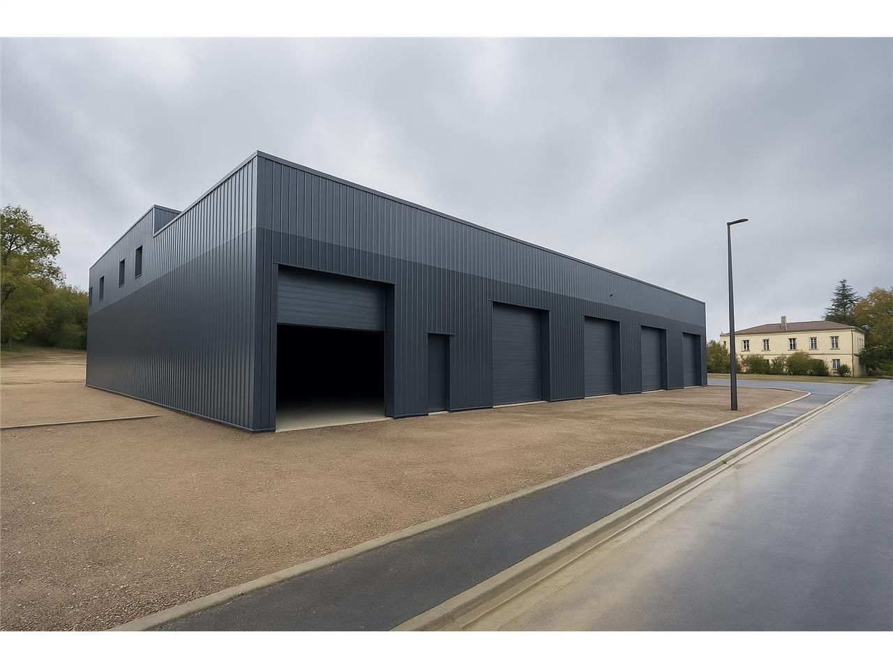 Location local 133.00 m² à MONTUSSAN