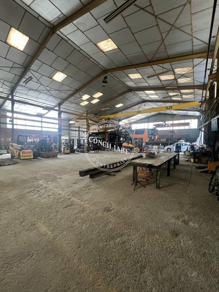 Vente entrepot 2295 m² non divisibles