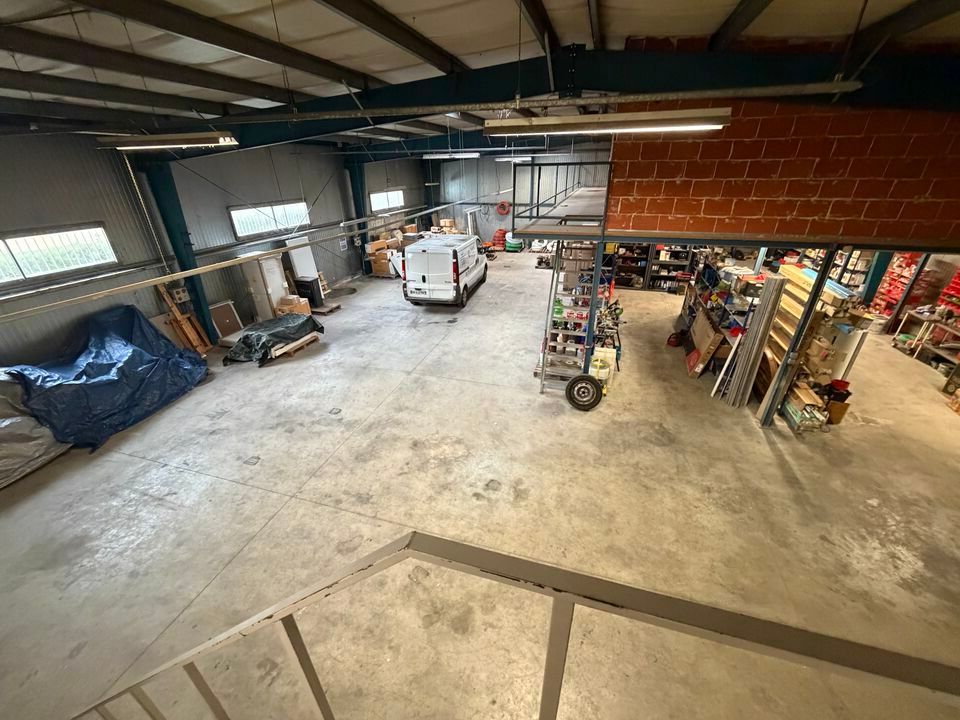A louer local de stockage - entrepot, en zone sud de Valence