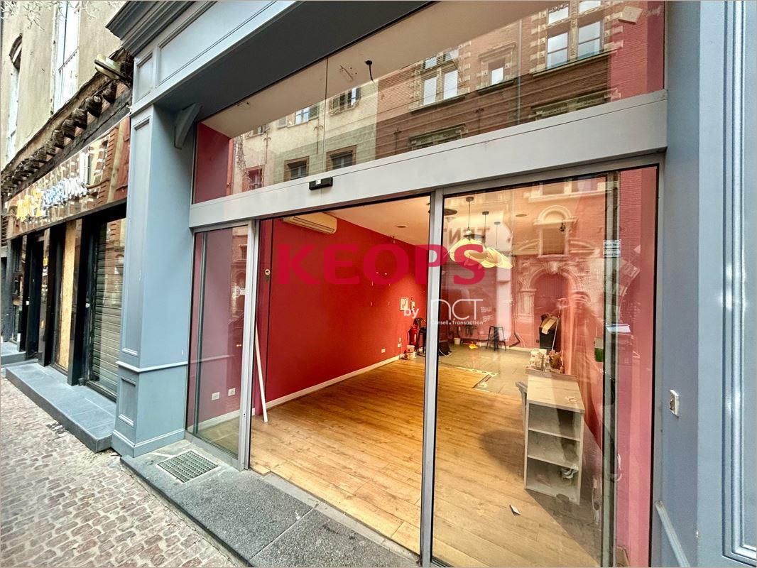 Location Commerce/boutique 40 m² non divisibles