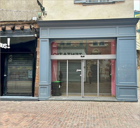 Location Commerce/boutique 40 m² non divisibles