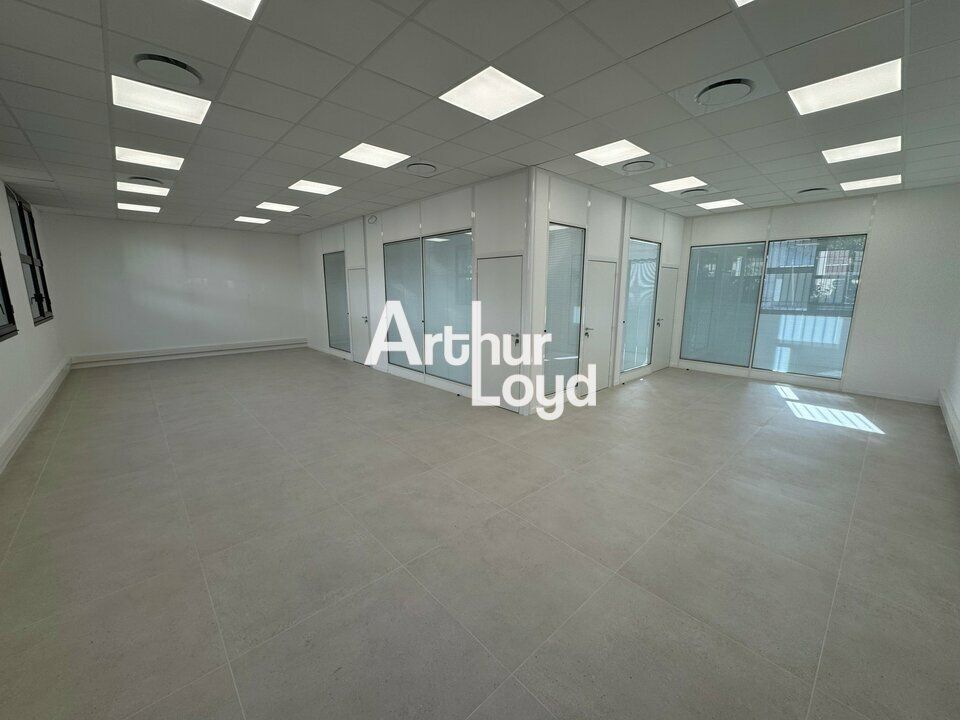 Location bureaux 85 m² divisibles dès 30 m² Sophia Antipolis