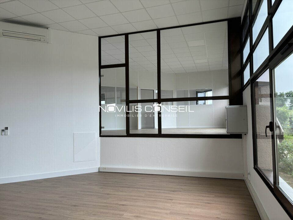 Location bureau - 200 m²
