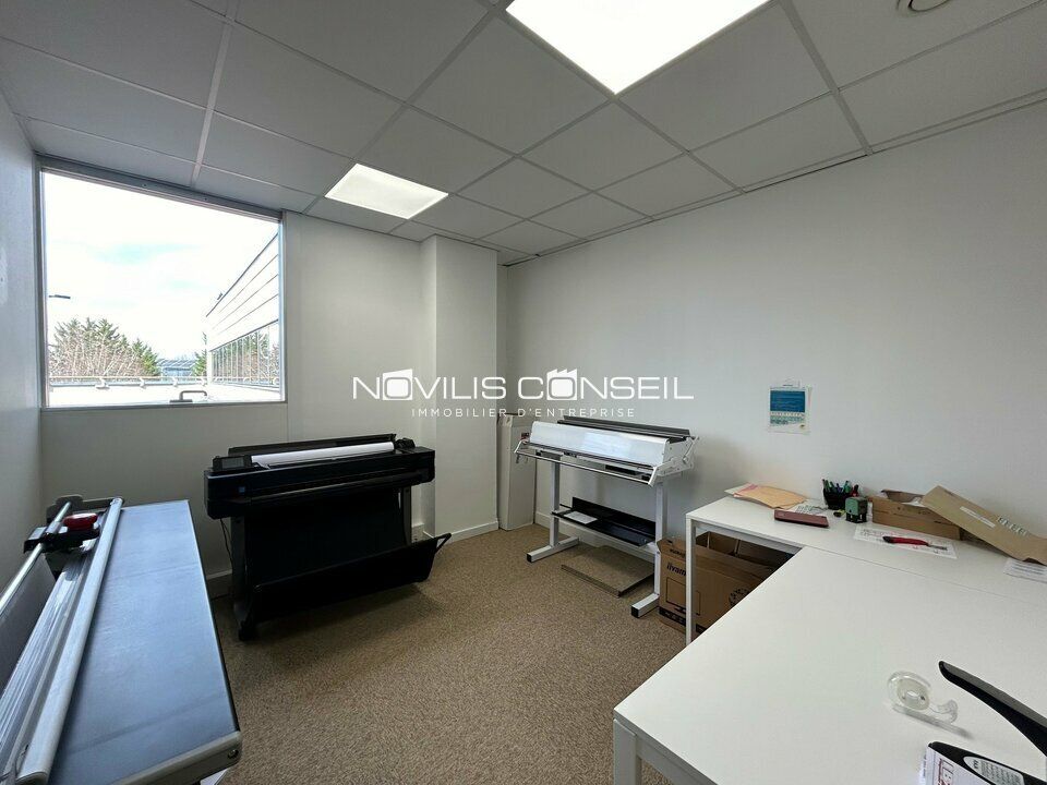 Location bureau - 114 m²
