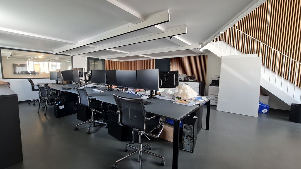 Location bureaux 274 m² non divisibles