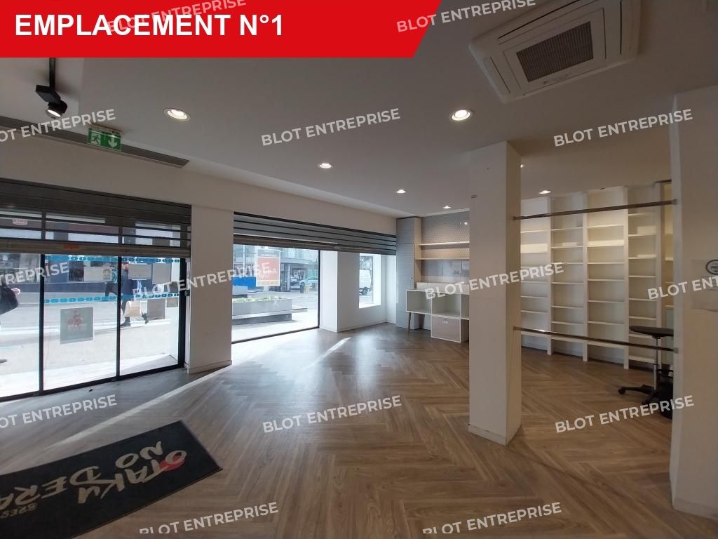 Location local commercial 175 m² non divisibles