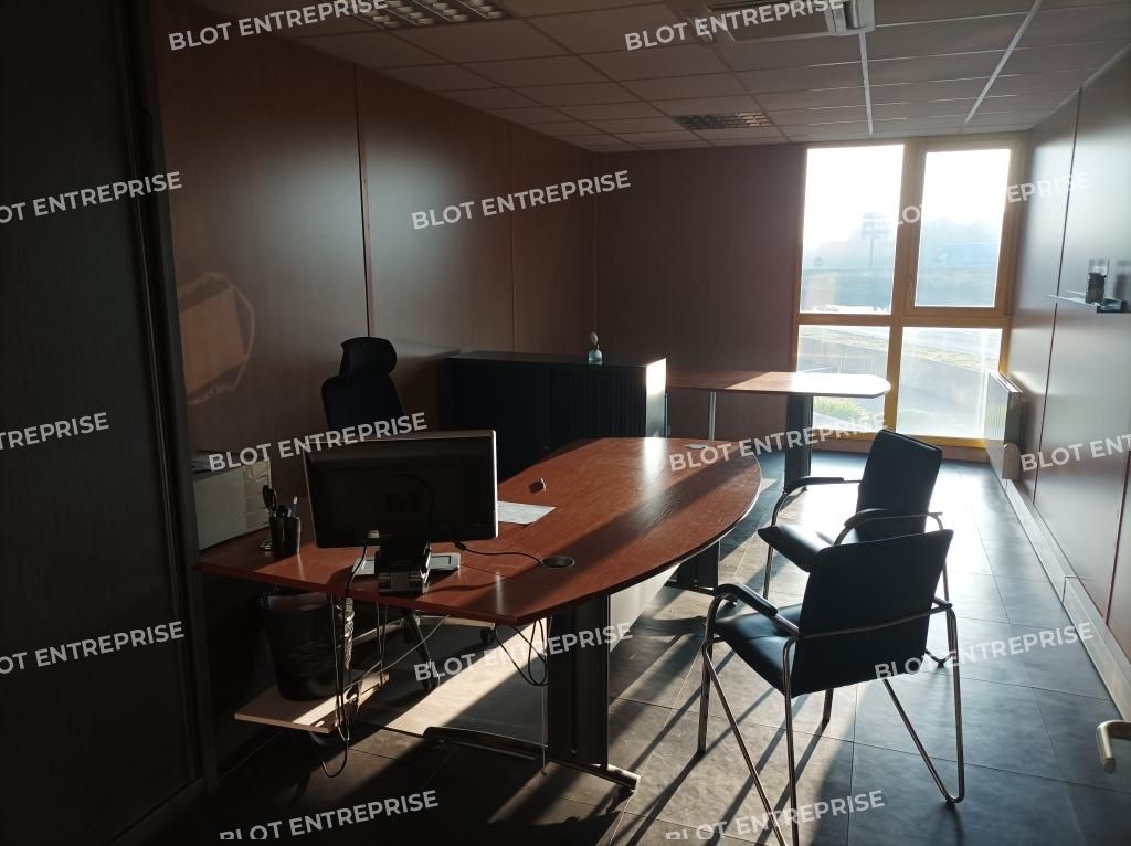 Location bureaux 129 m² non divisibles