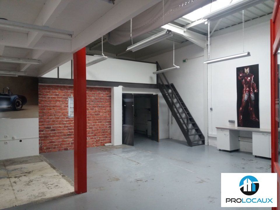 Location local d''activites 200 m² non divisibles