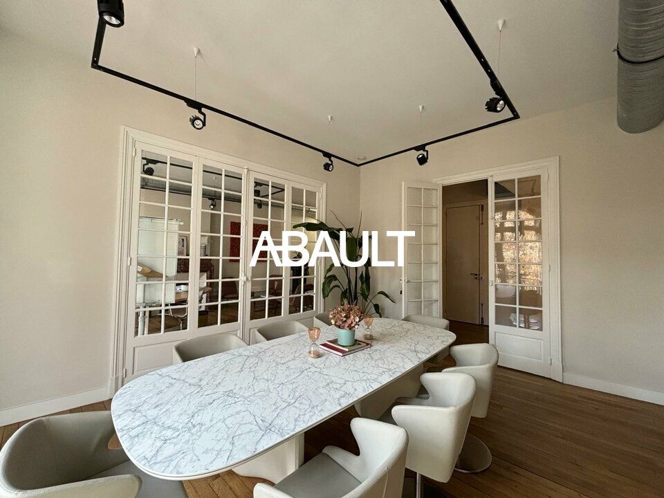 A LOUER BUREAUX 151 M² ENVIRON BOULEVARD CARNOT TOULOUSE HYPERCENTRE