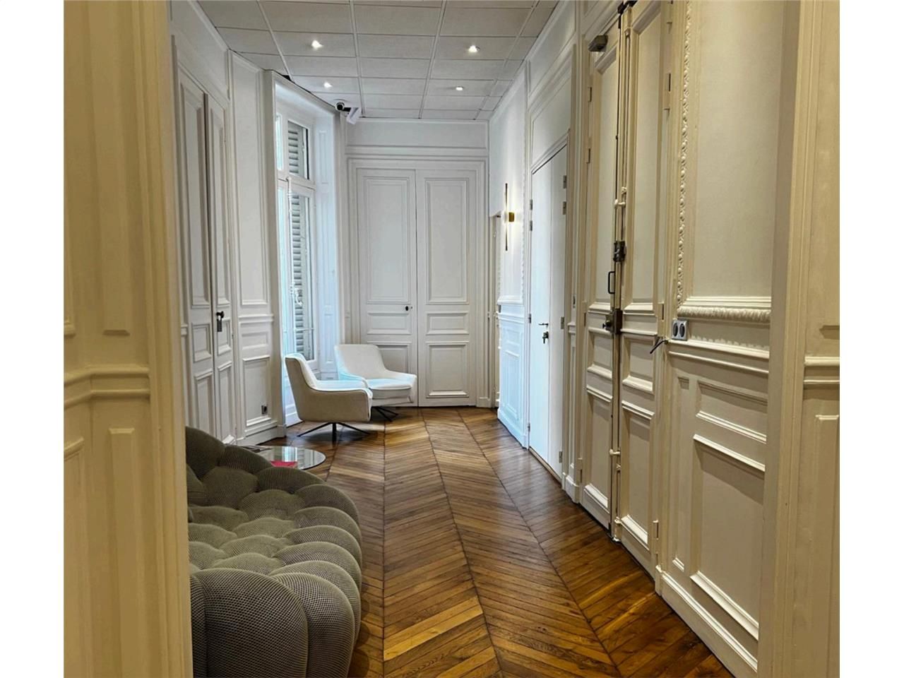 Location bureaux 30 m² à Paris 8ème