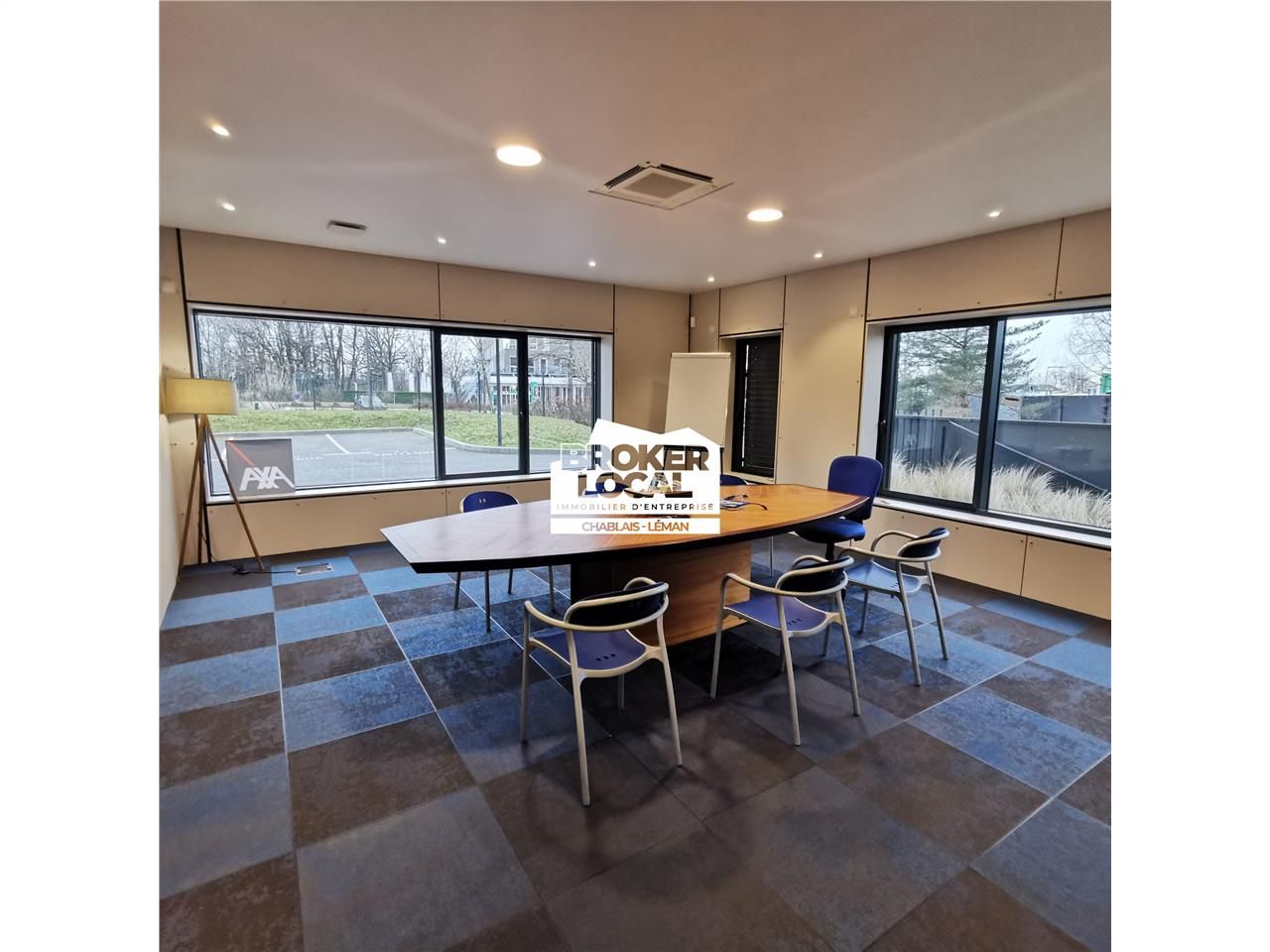 Vente bureaux 208 m² à Juvigny