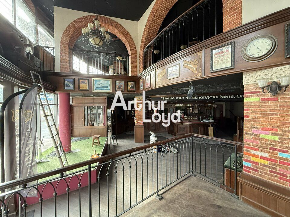 Location local commercial 540 m² non divisibles