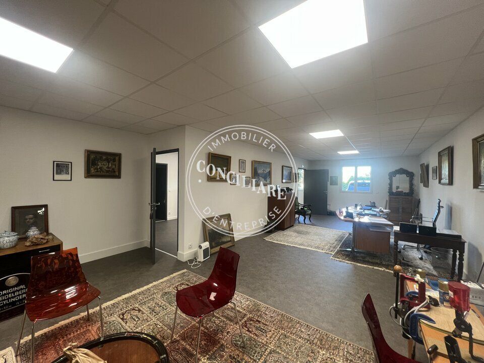 BATIMENT A VENDRE MEAUZAC PROXIMITE MONTAUBAN 1200M2