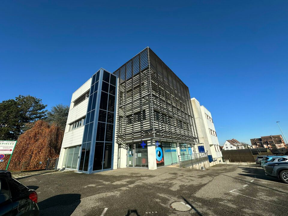 Vente bureaux 166 m² non divisibles