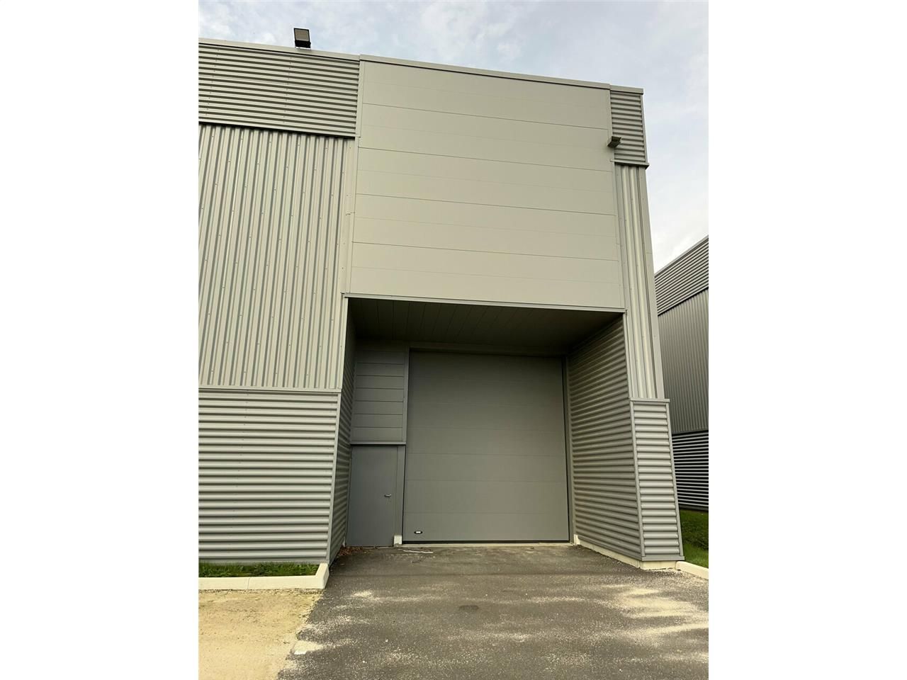 LOCAL D'ACTIVITE A LOUER