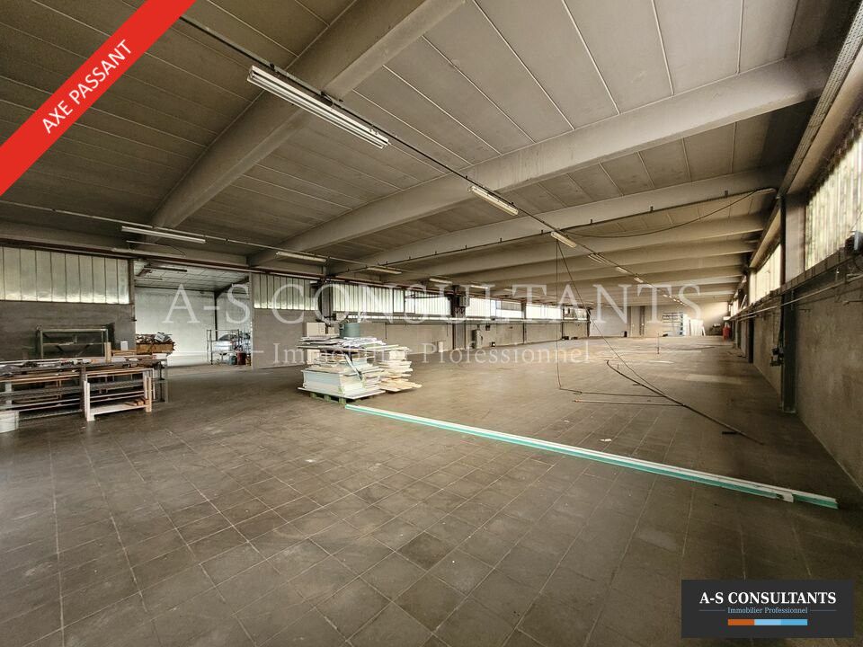 Vente local d''activites 1750 m² non divisibles