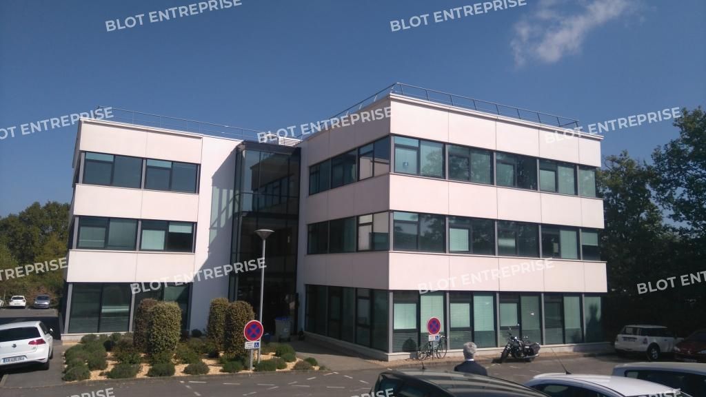 Location bureaux 314 m² non divisibles