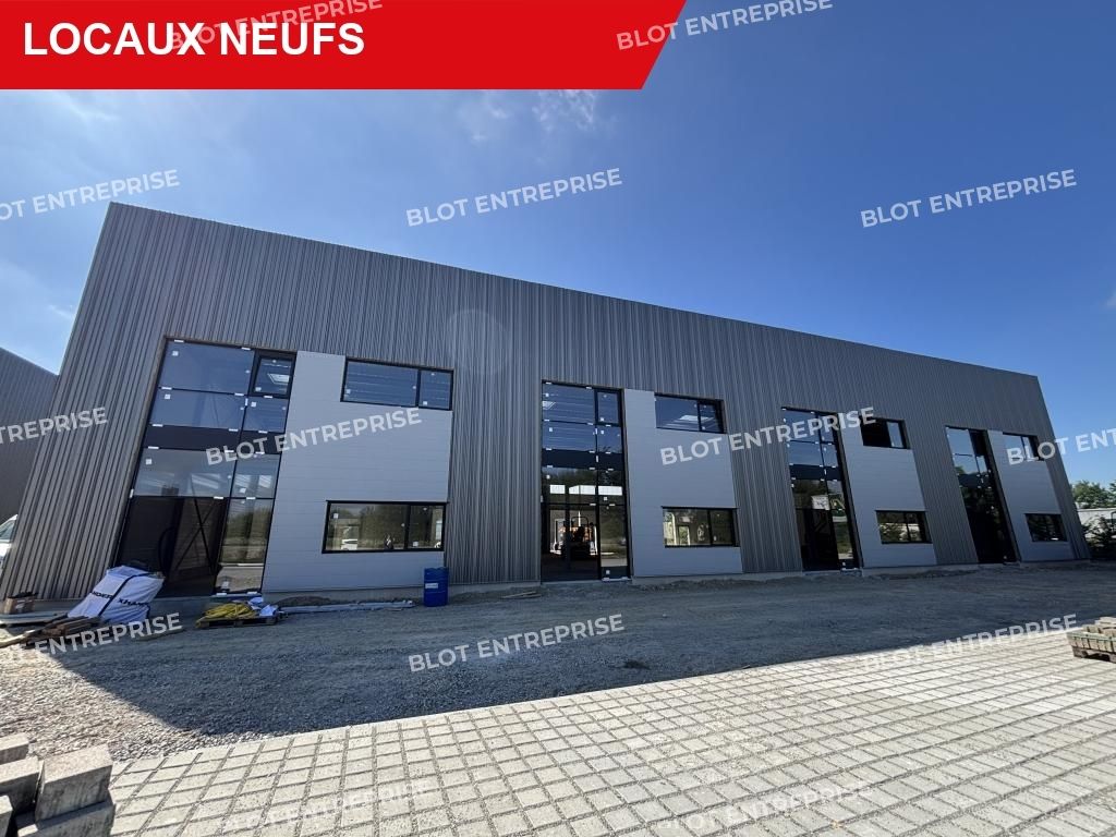 Vente entrepôts 217 m² non divisibles