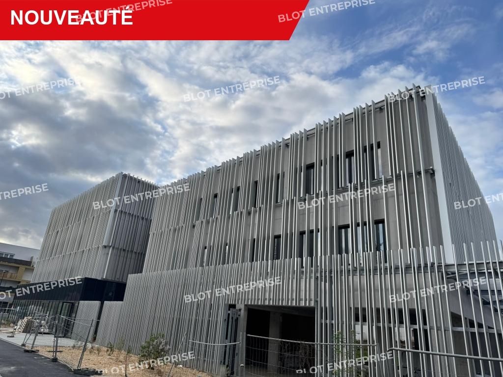 Vente bureaux 290 m² non divisibles