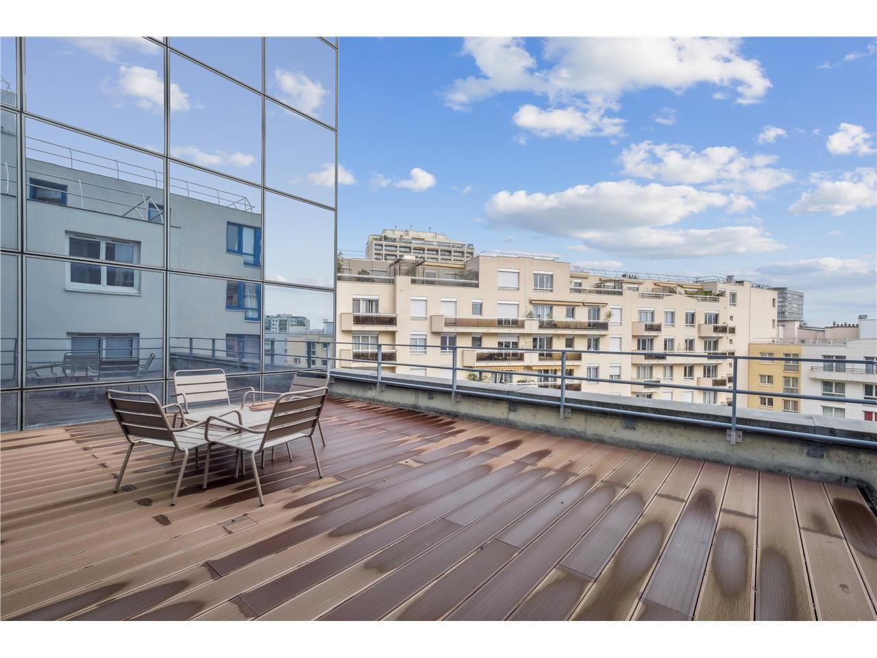 Location bureaux 1576 m² non divisibles