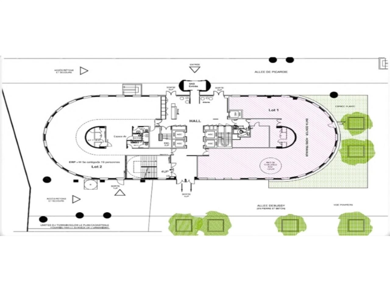 Location bureaux 783 m² non divisibles