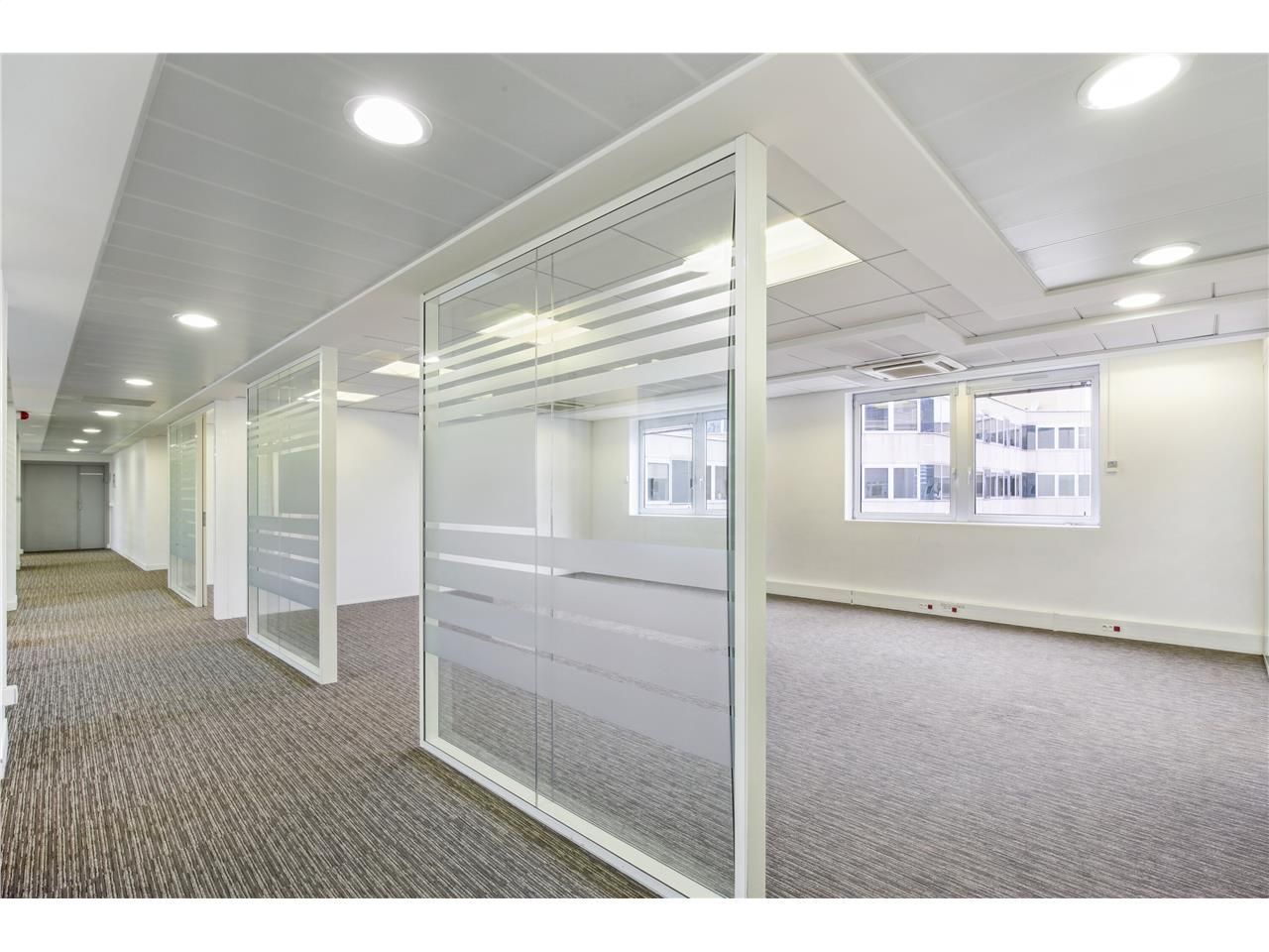 Location bureaux 328 m² non divisibles