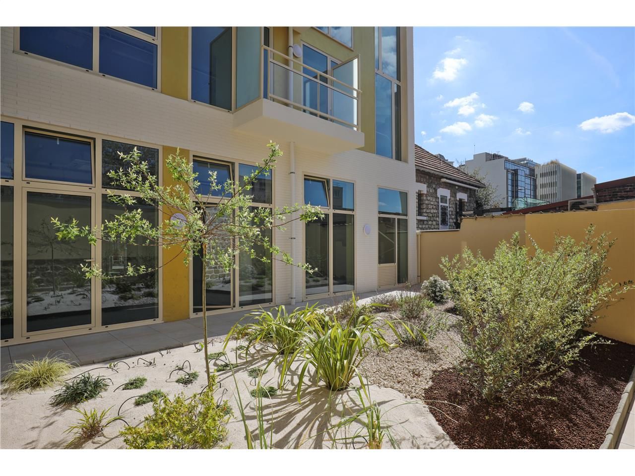 Vente bureaux 929 m² non divisibles