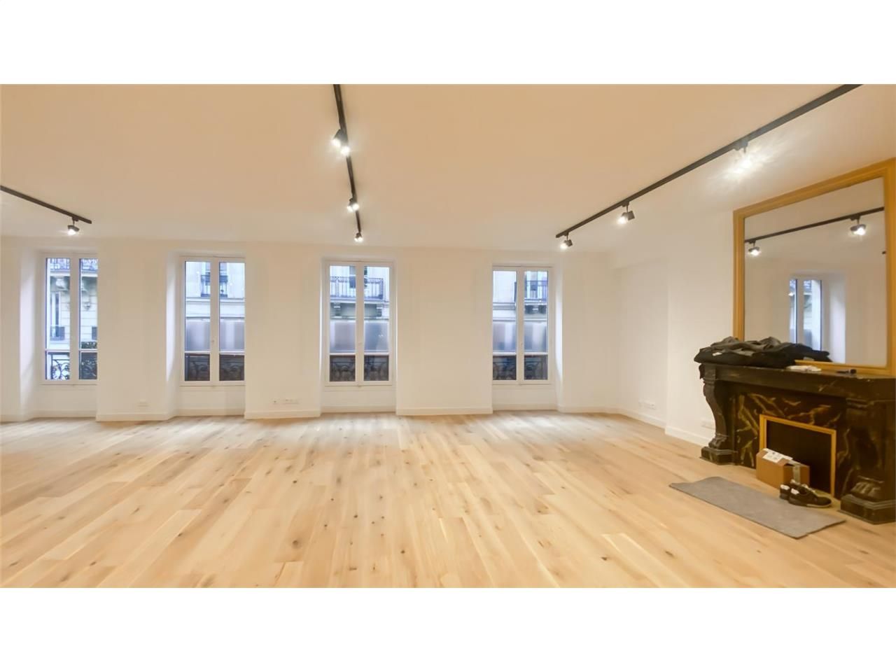 Location bureaux 115 m² non divisibles