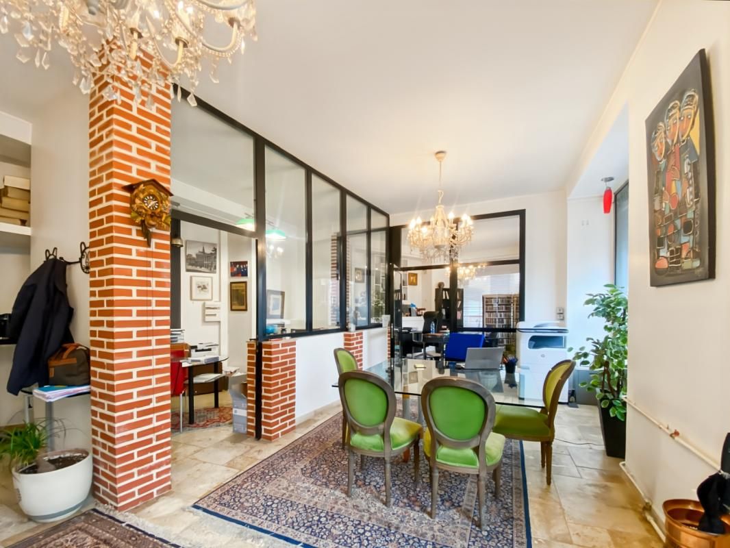 Location bureaux 100 m² non divisibles