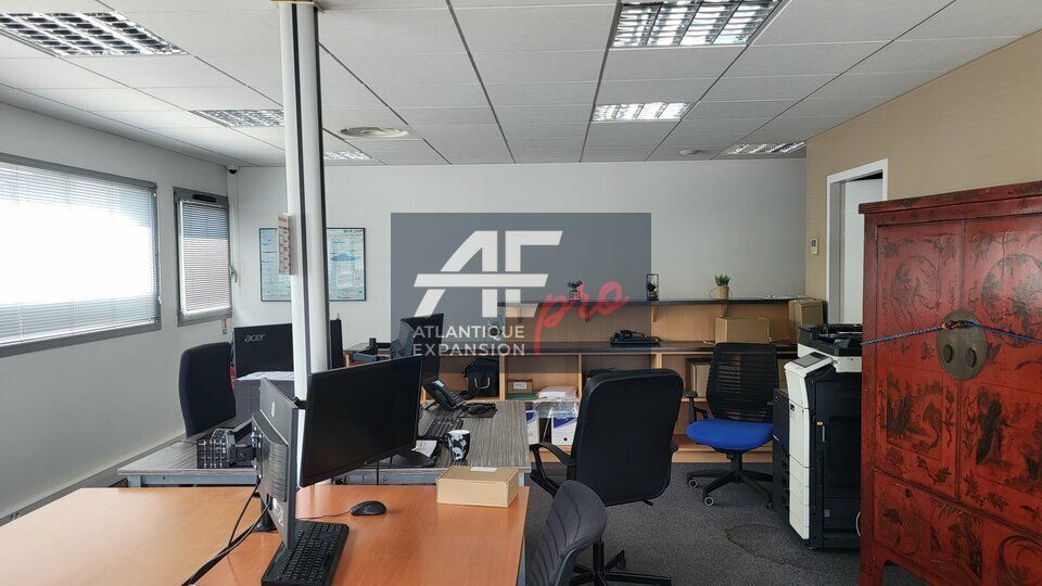 Location bureaux 50.95 m² non divisibles