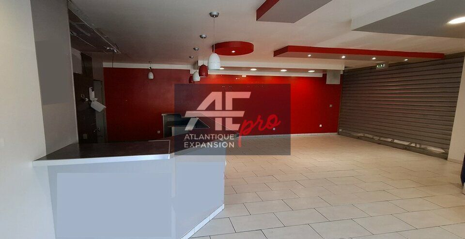 Location local commercial 105 m² non divisibles