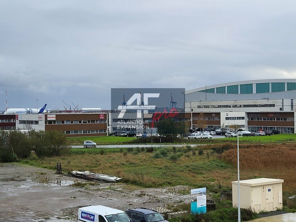 Location bureaux 266 m² non divisibles