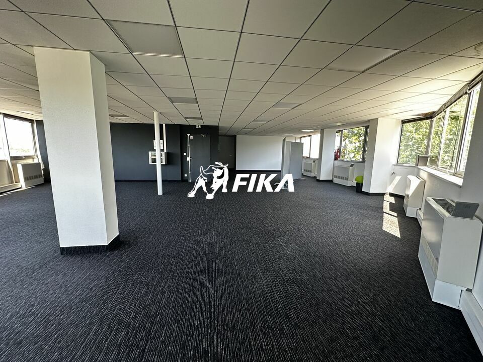 Location bureaux 142 m² non divisibles