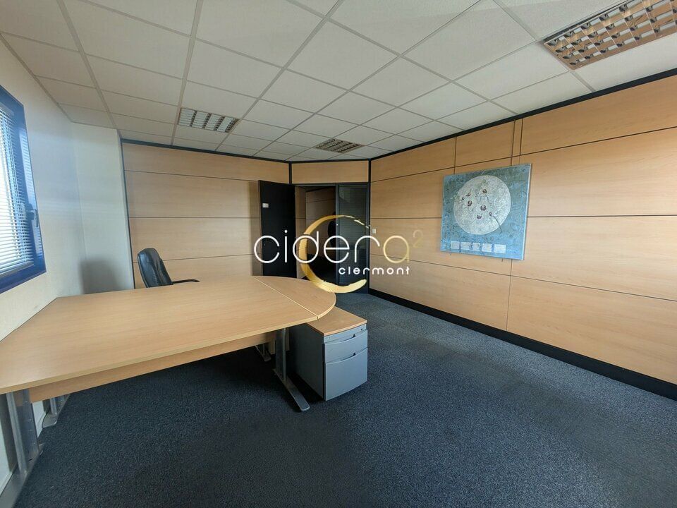 Location bureaux 125 m² non divisibles