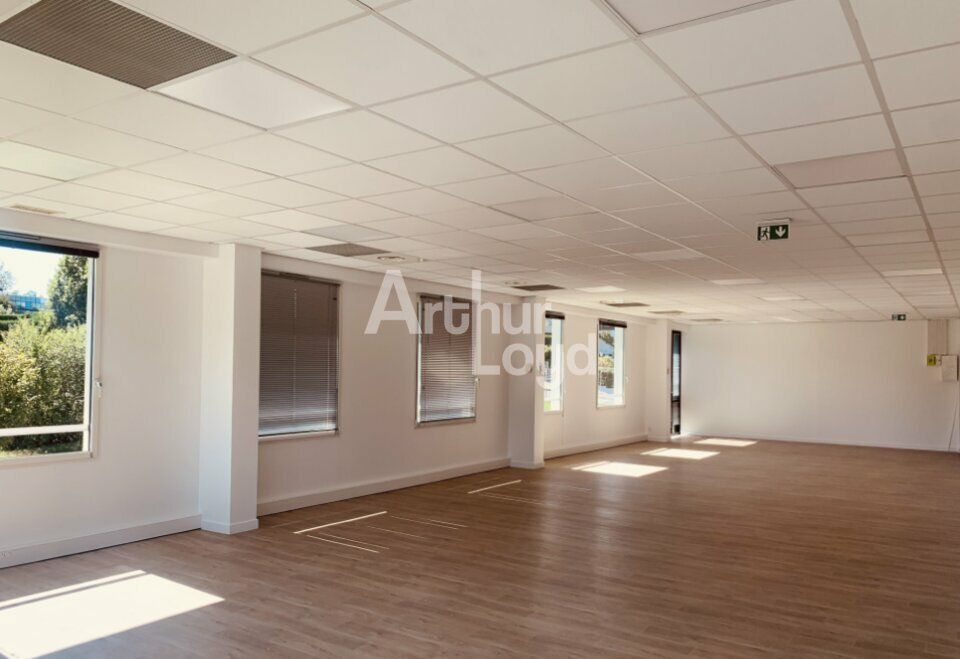 A LOUER BUREAUX PARC ALTAIS
