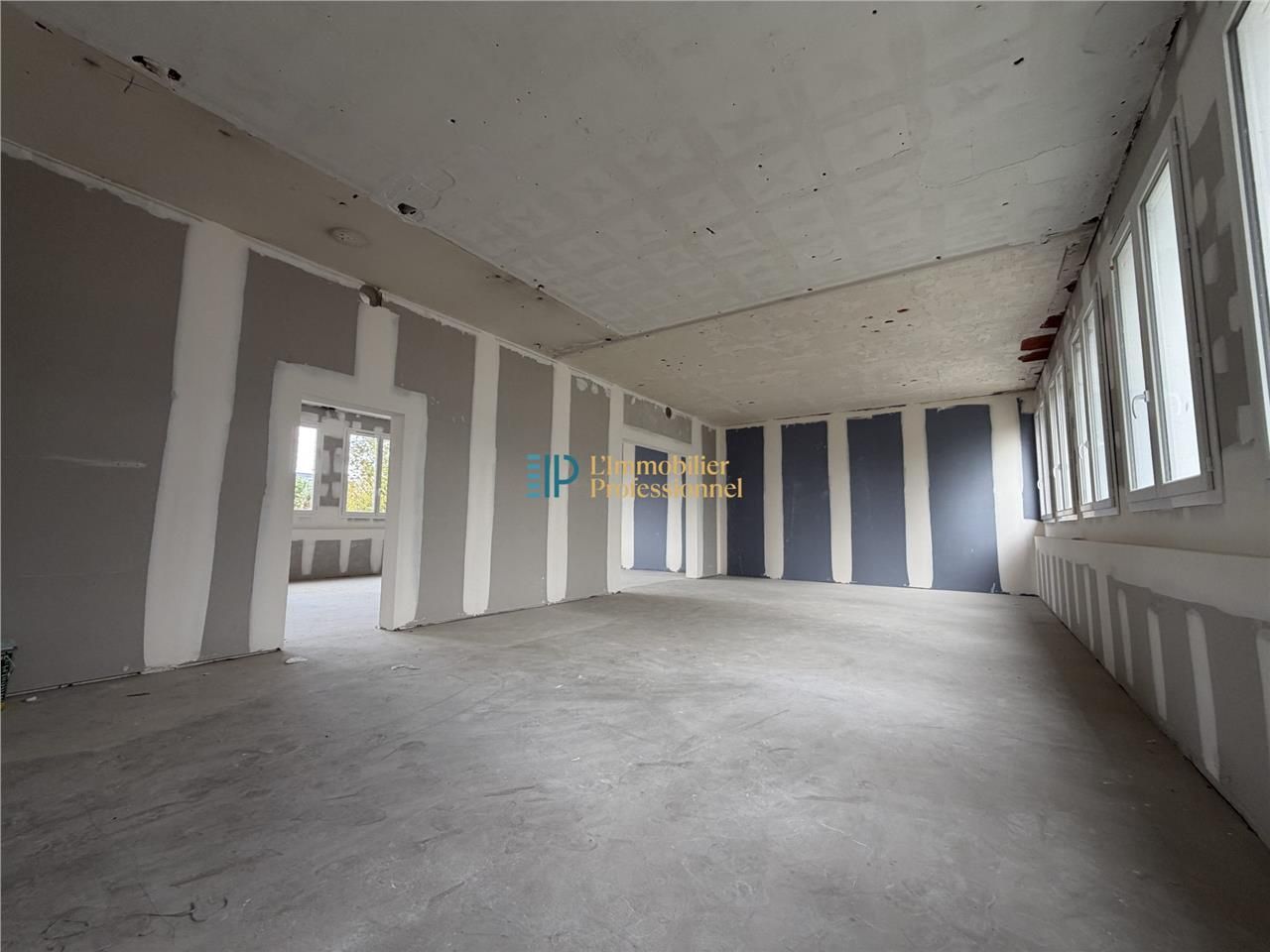 Vente bureaux 116 m² à Lanester