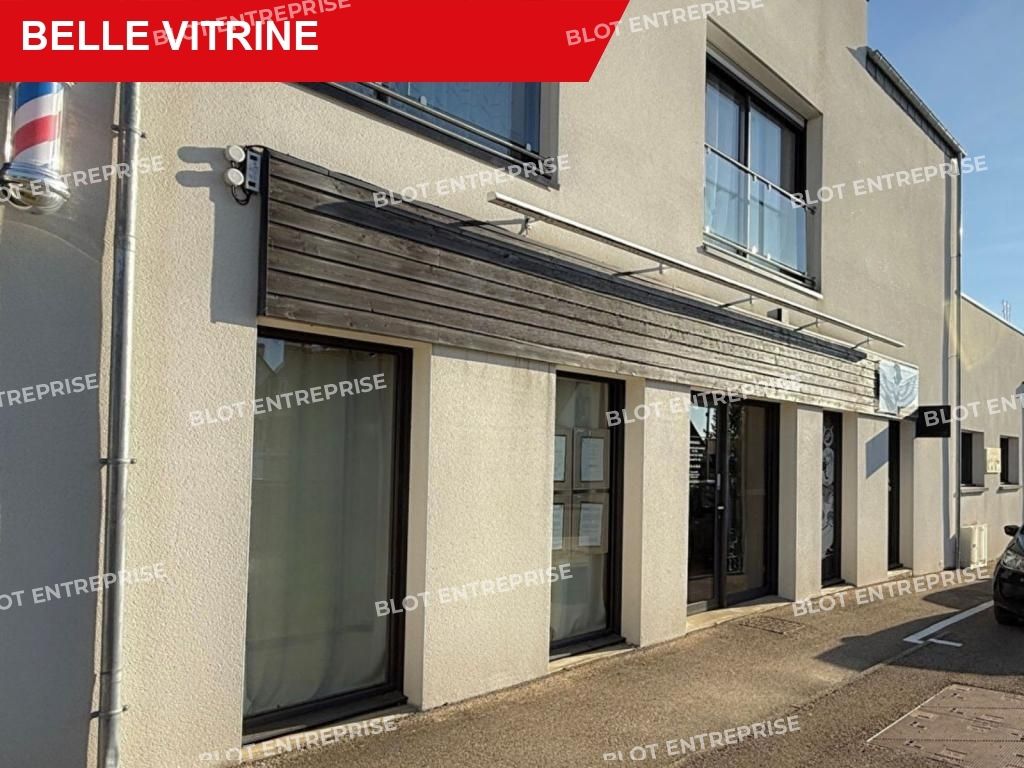 Location local commercial 120 m² non divisibles