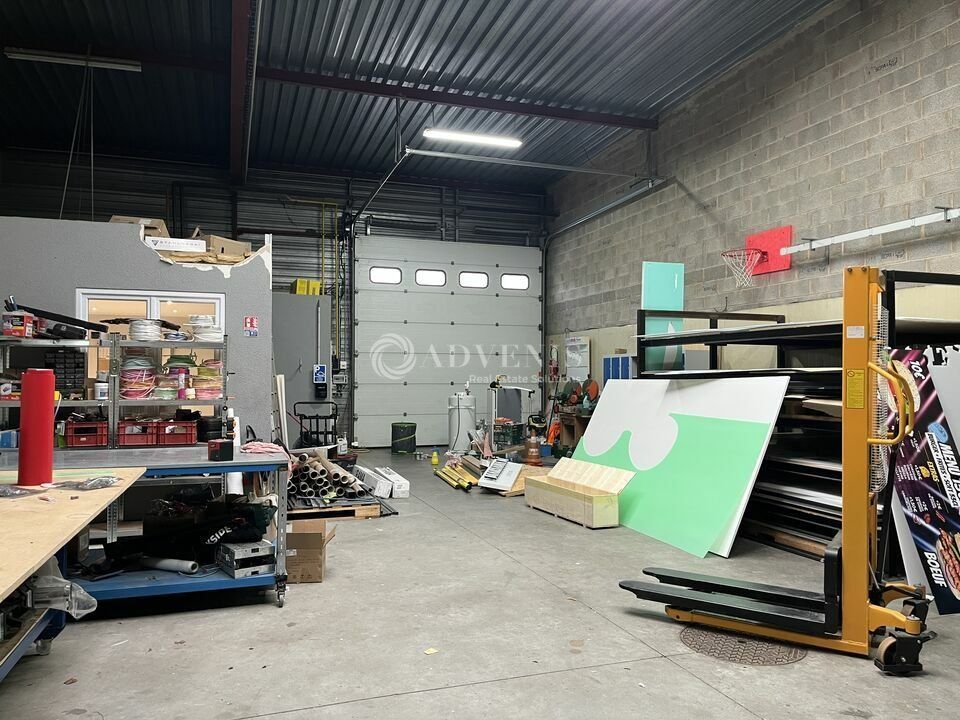 Hall d'activité à louer - Zone Industrielle - Hoenheim