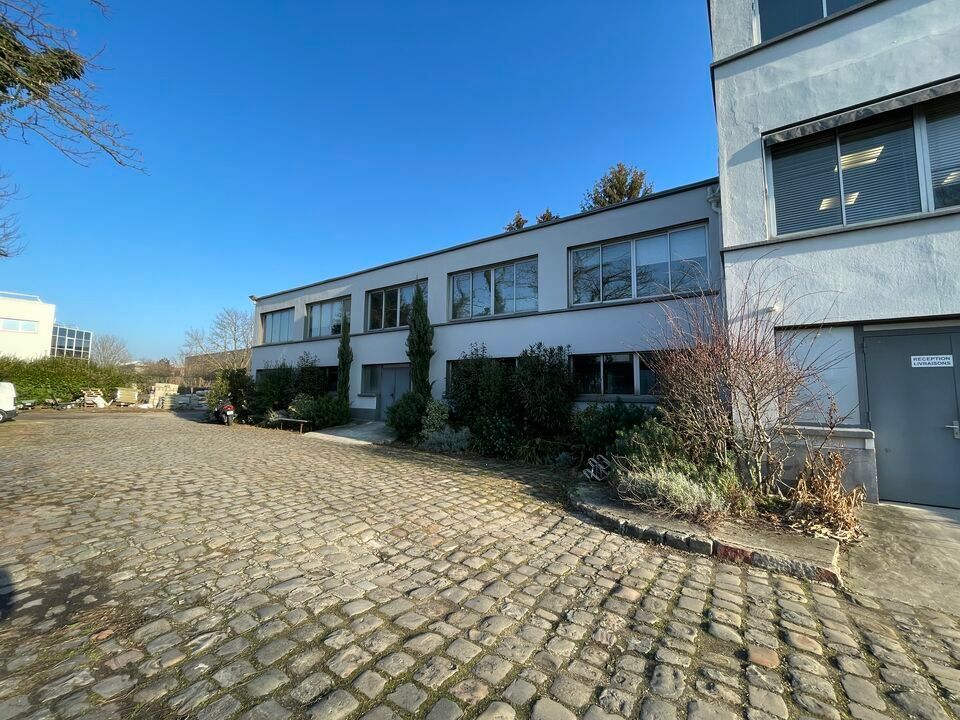 Location local d''activites 360 m² non divisibles