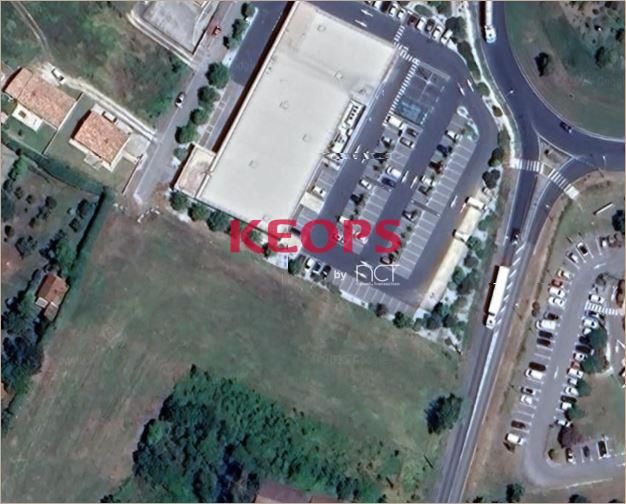 Vente Terrain 3566 m² divisibles à partir de 1123 m²