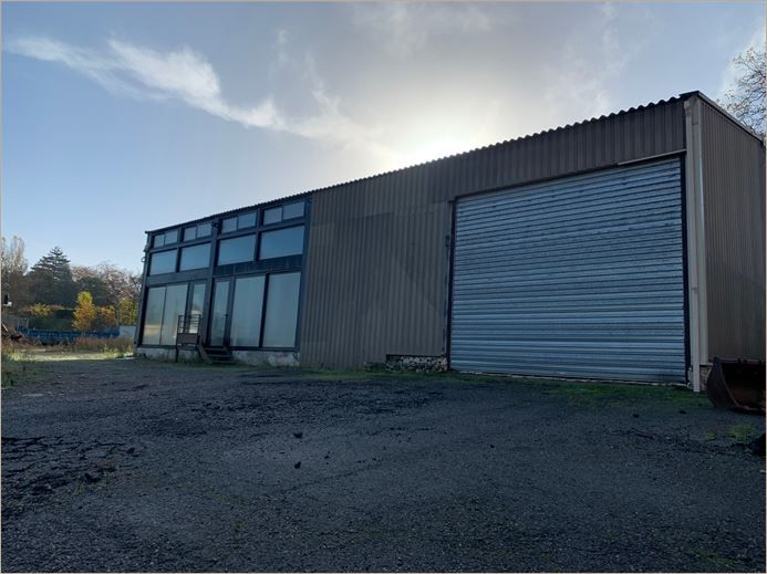 Location Locaux d'activité 410 m² divisibles à partir de 187 m²