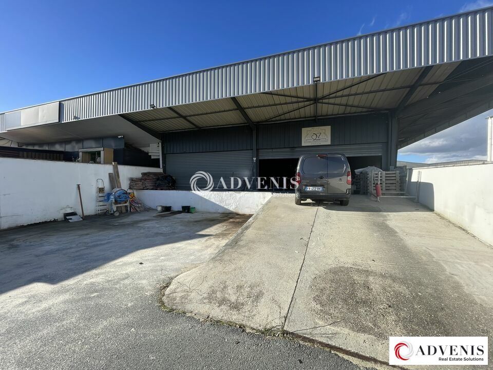 Location local d''activites 225 m² non divisibles