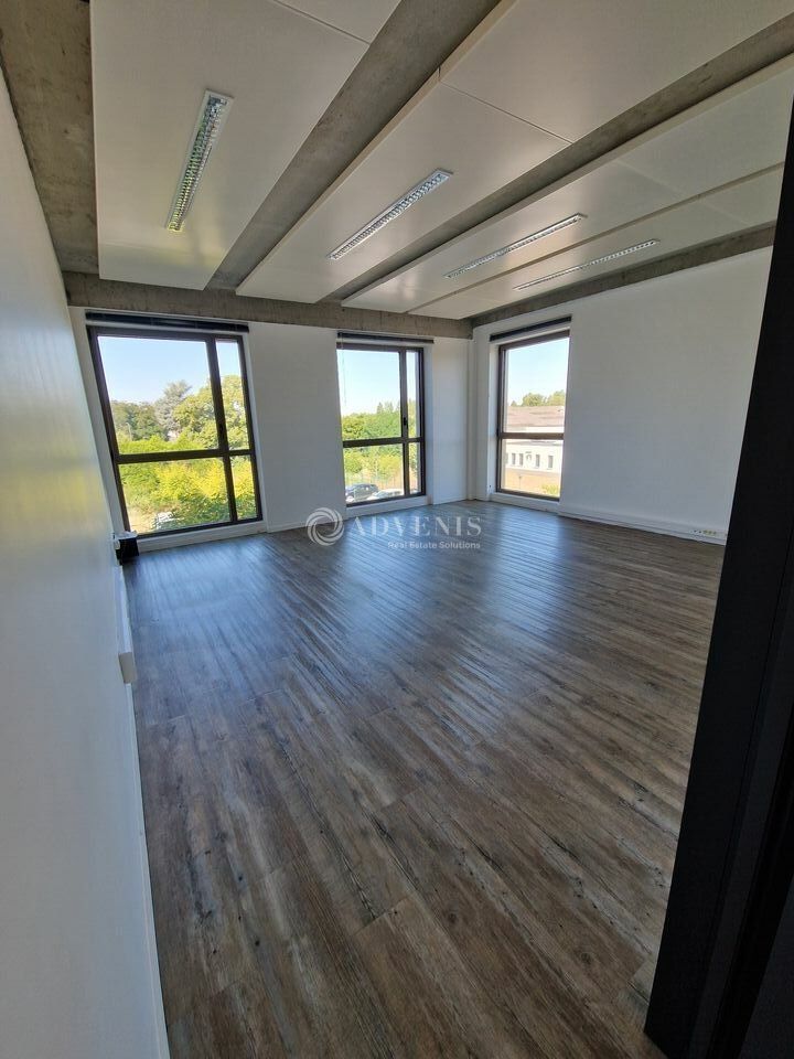 Bureaux récents de 156 m² environ, à louer à proximité de la gare d'Amboise