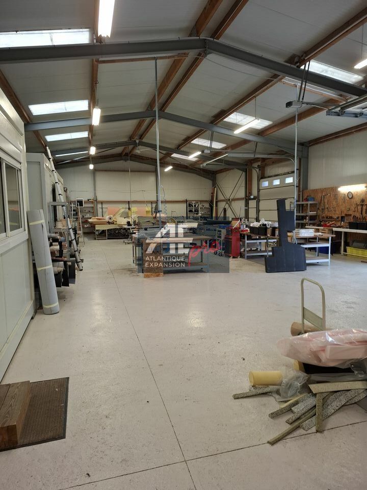 Location local d''activites 777 m² non divisibles